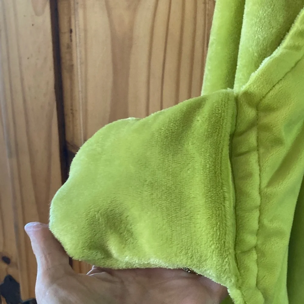 The Grinch green plush hooded towel